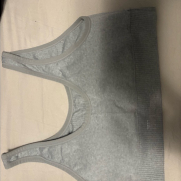 Gray Ribbed Sports Bra - Picture 2 of 5